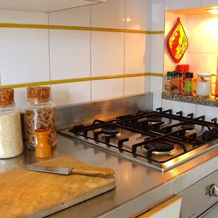 Hotel Freshwater Pirates